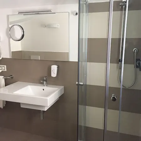 Hotel Caravel