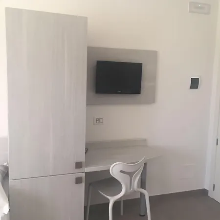 Caravel Hotel